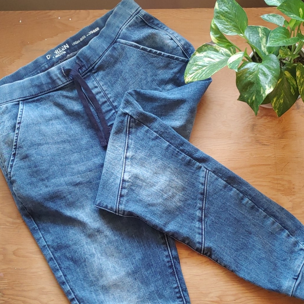 Jean joggers